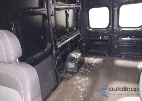 2015 Ram Promaster 2500 High Roof z USA, uszkodzony, nr VIN 3C6TRVCG7FE509695